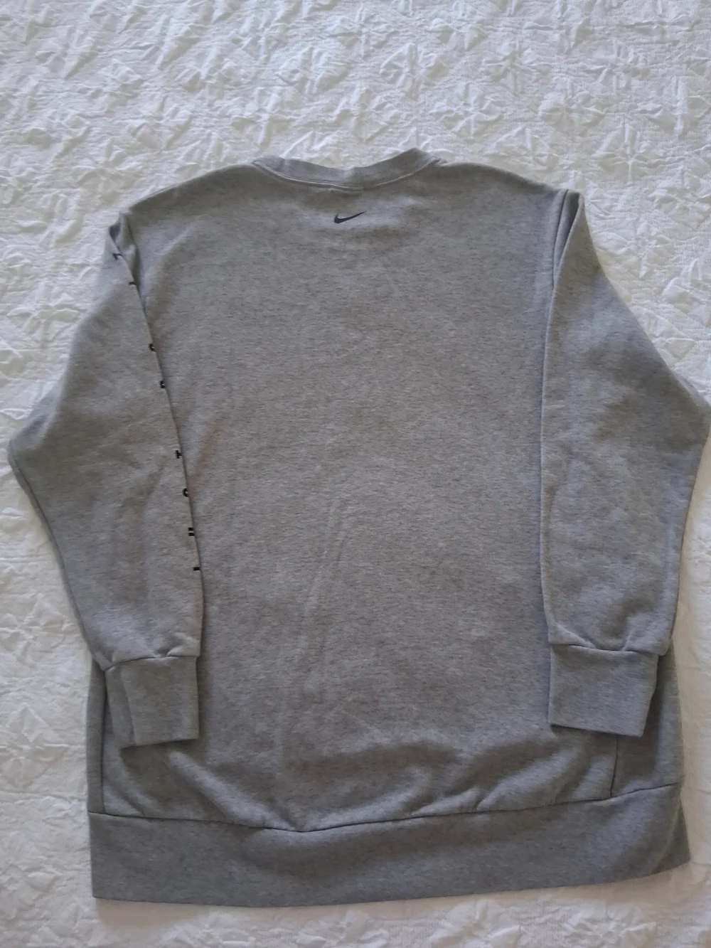 Nike Light Gray Dri-FIT Crewneck Sweatshirt Women's Size M